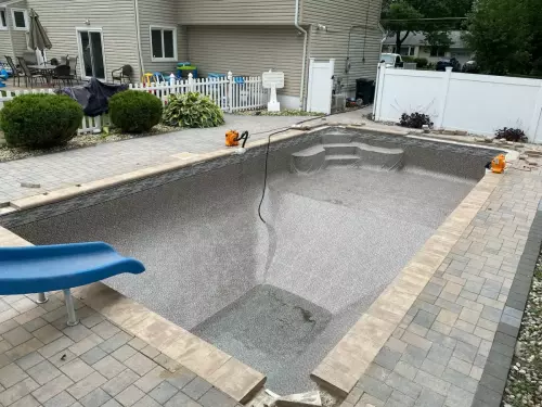 Royal Pool Renovation3 - 9